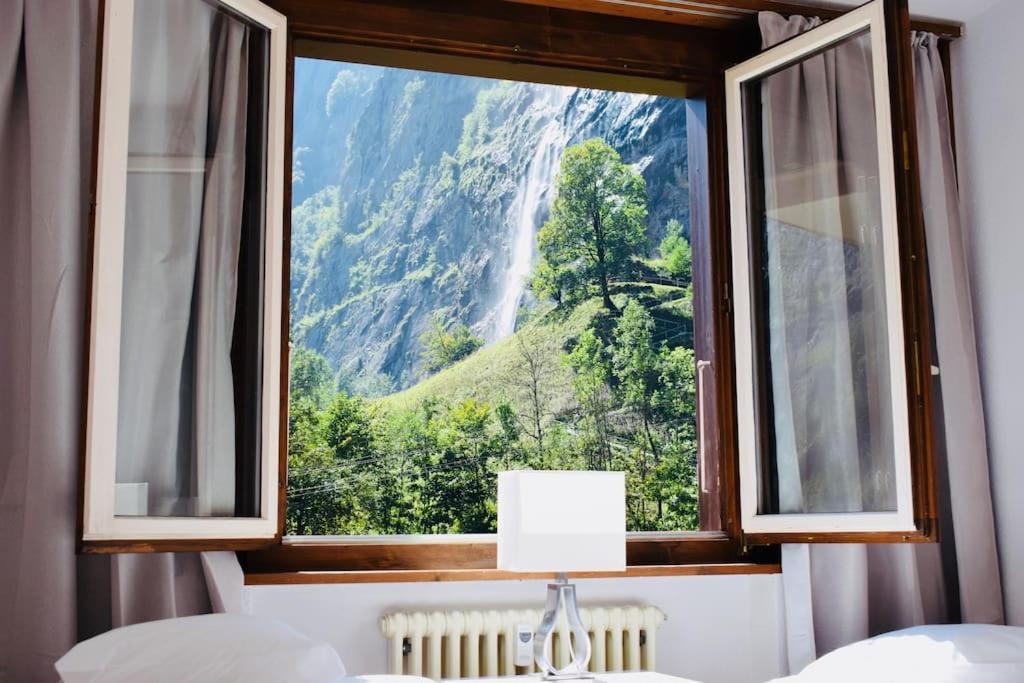 Breathtaking Waterfall Apartment Nr.2 劳特布龙嫩 外观 照片